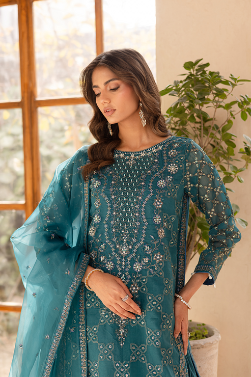Emaan Adeel | Noore Festive Formals | MEHRIN by Emaan Adeel - Designer Dress - Type: Ladies Clothes - Available at Libayah - 100% Original