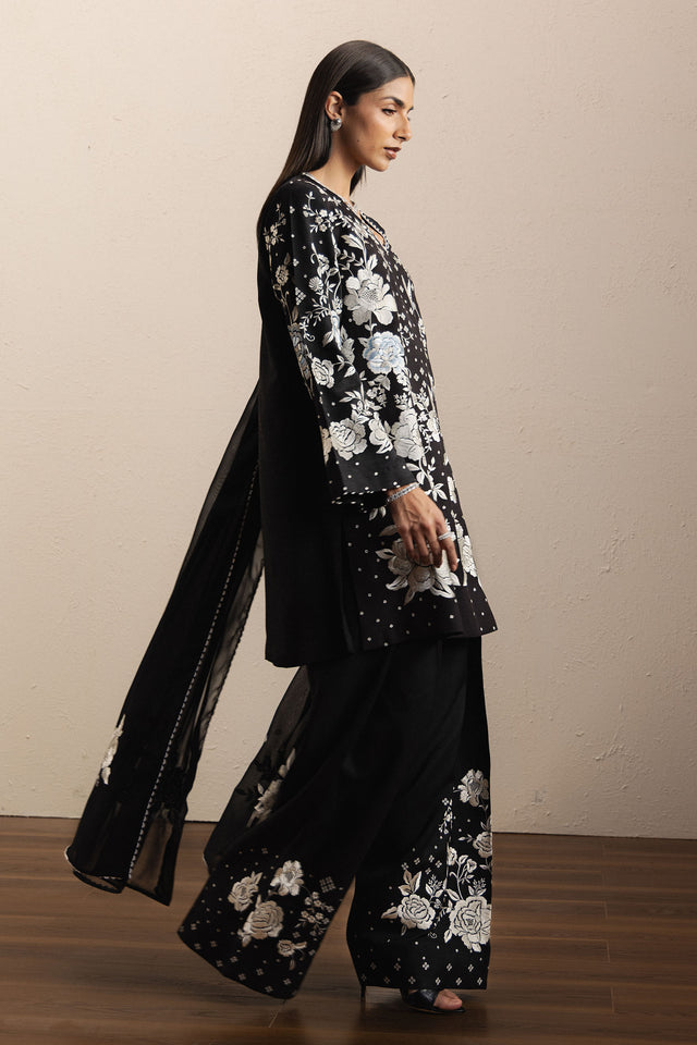 Zara Shahjahan | Festive 26 | Shabina by Zara Shahjahan - Designer Dress  - Type : Ladies Clothes - Available at Libayah - 100% Original 