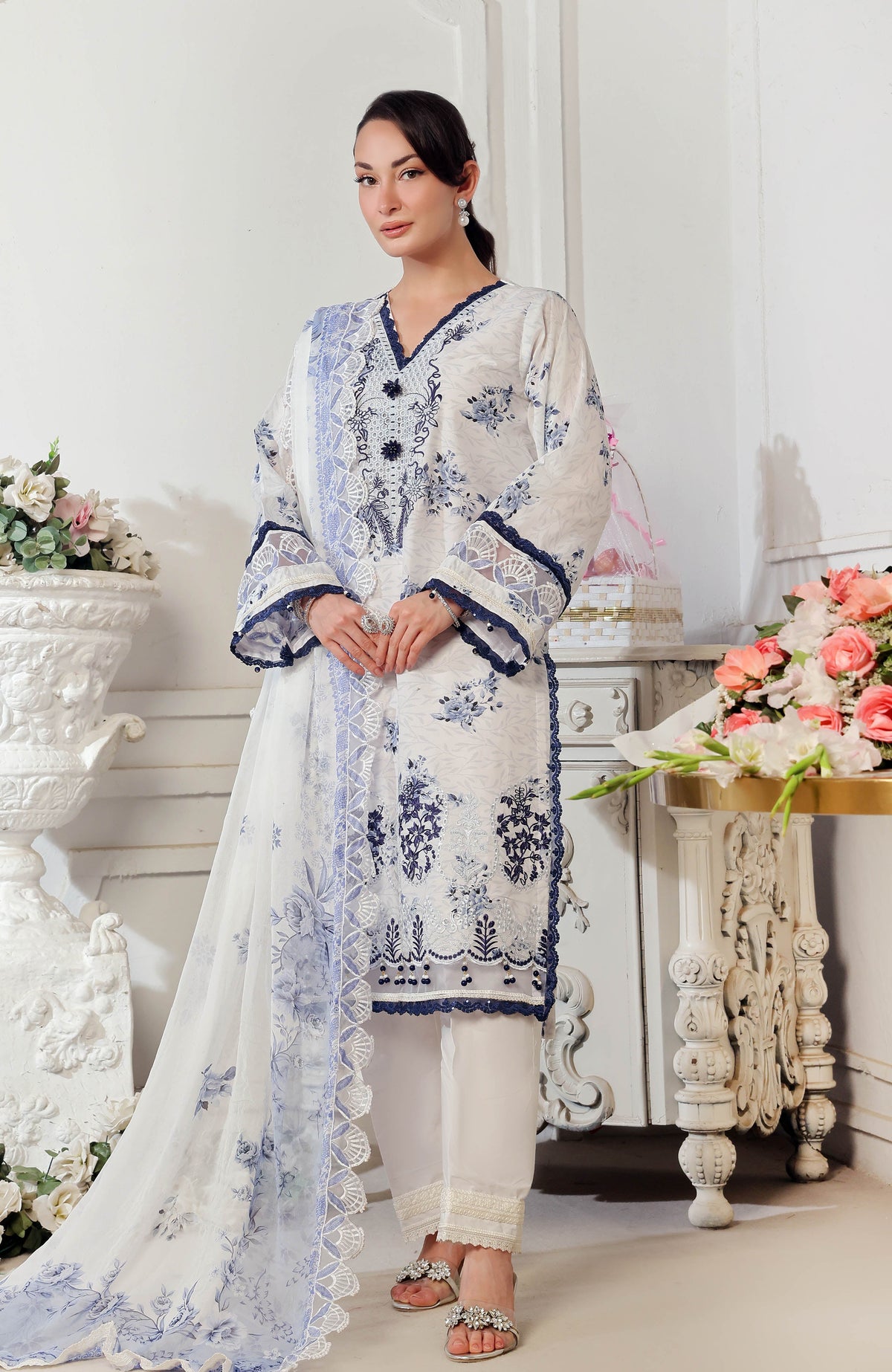 Al Zohaib | Applique Kari Cutwork Edit 25 | ACE-25-04 by Alzohaib - Designer Dress - Type: Ladies Clothes - Available at Libayah - 100% Original
