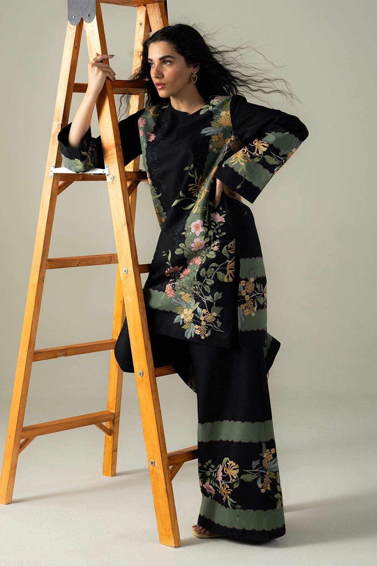 Baroque | Luxury Pret 24 | JACQUARD LAWN UF-588 by Baroque - Designer Dress - Type: Ladies Clothes - Available at Libayah - 100% Original