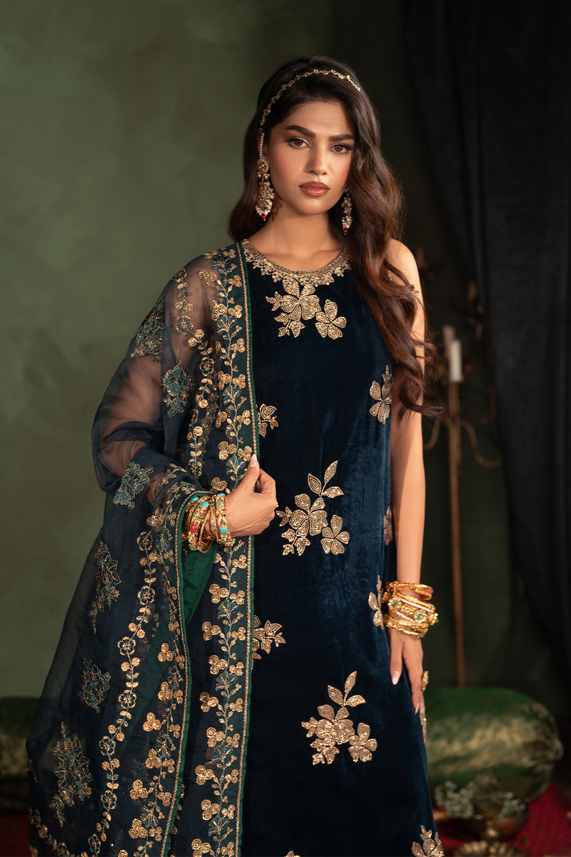 Iznik | Velvet 25 | IV-51 Embroidered Velvet by Iznik - Designer Dress - Type : Ladies Clothes - Available at Libayah - 100% Original 