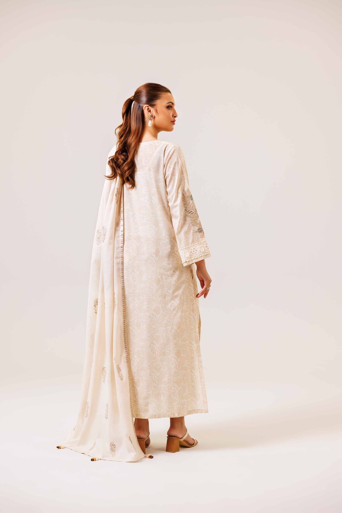 Nishat | Cross Season Edit | 42401985-1 by Nishat - Designer Dress - Type: Ladies Clothes - Available at Libayah - 100% Original