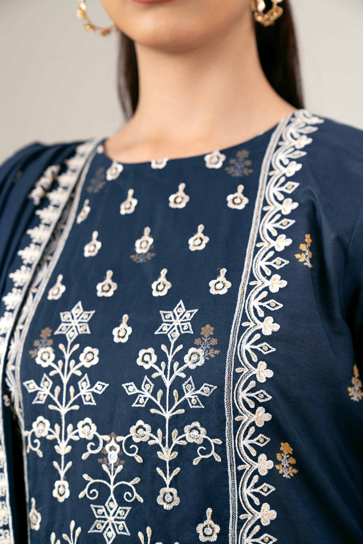 Nishat | Cross Season Edit | 42401989-1 by Nishat - Designer Dress - Type: Ladies Clothes - Available at Libayah - 100% Original