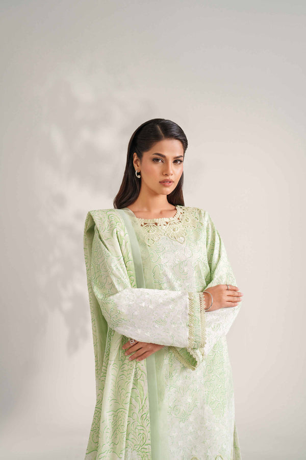 Nishat | Winter 25 |42502123