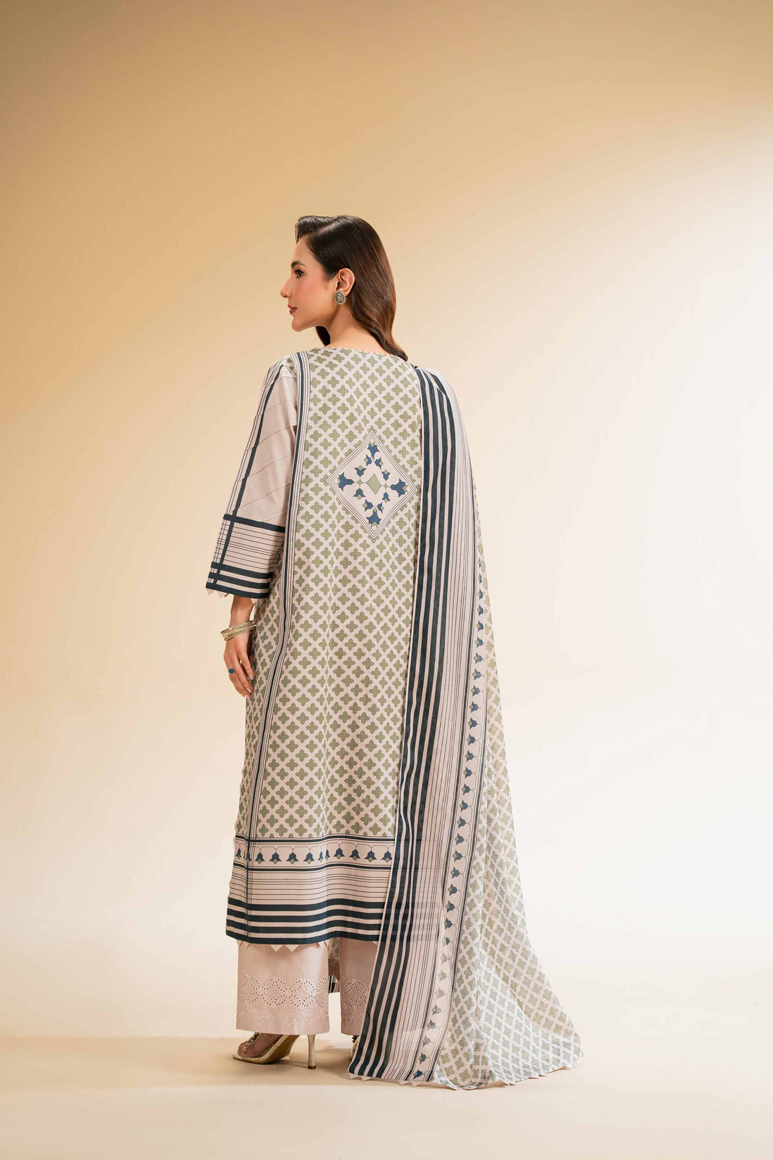 Nishat | Cross Season Edit | 42519173 by Nishat - Designer Dress - Type: Ladies Clothes - Available at Libayah - 100% Original