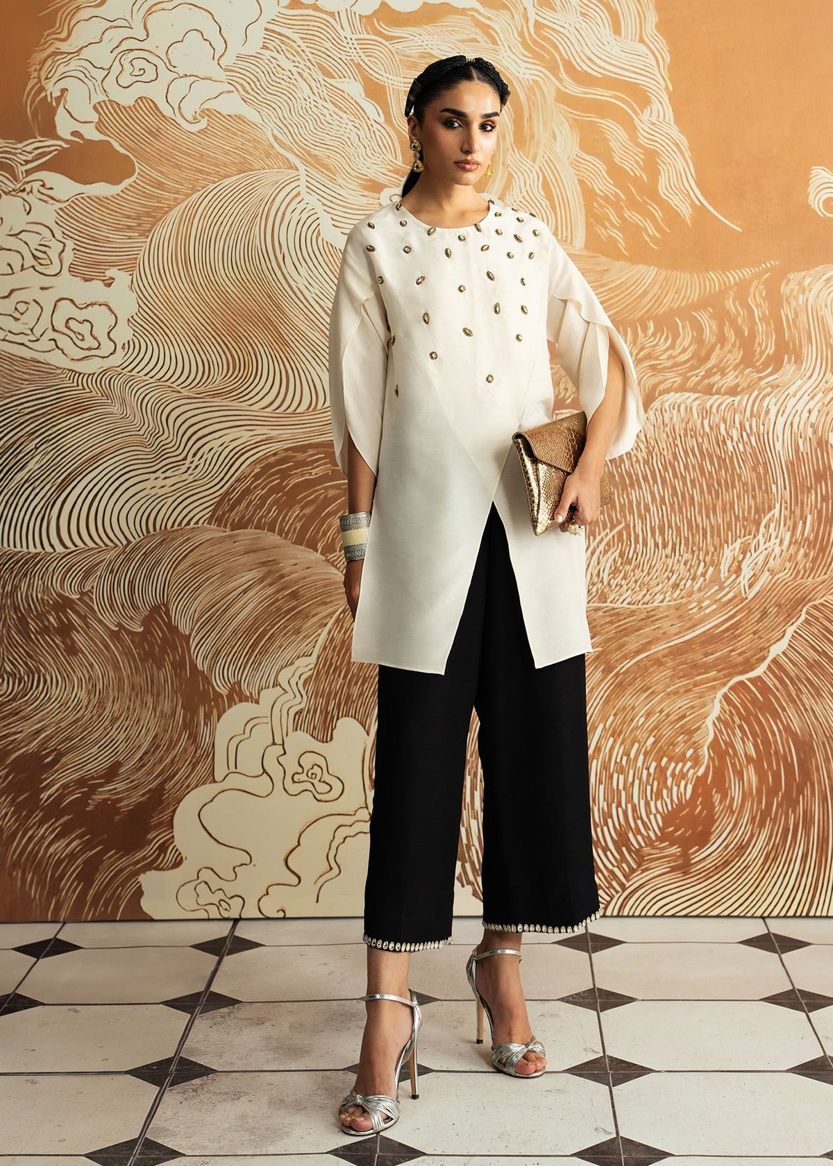 Pearl Prism – authentic Pakistani formal dress from the Mahgul Whispers of Silk collection for women in the UK