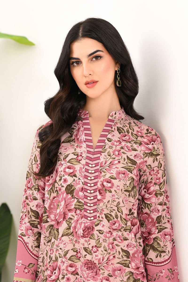 So Kamal | Winter Khaddar | KHADDAR SUIT SK17 by So Kamal - Designer Dress - Type: Ladies Clothes - Available at Libayah - 100% Original