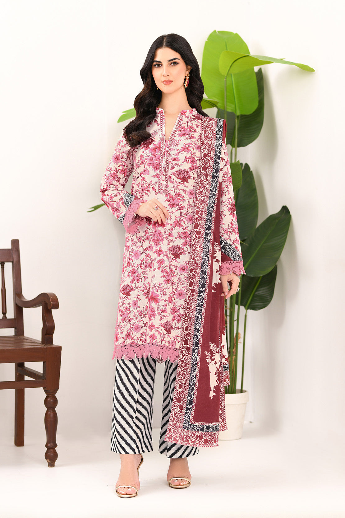 So Kamal | Winter Khaddar | KHADDAR SUIT SK25 by So Kamal - Designer Dress - Type: Ladies Clothes - Available at Libayah - 100% Original