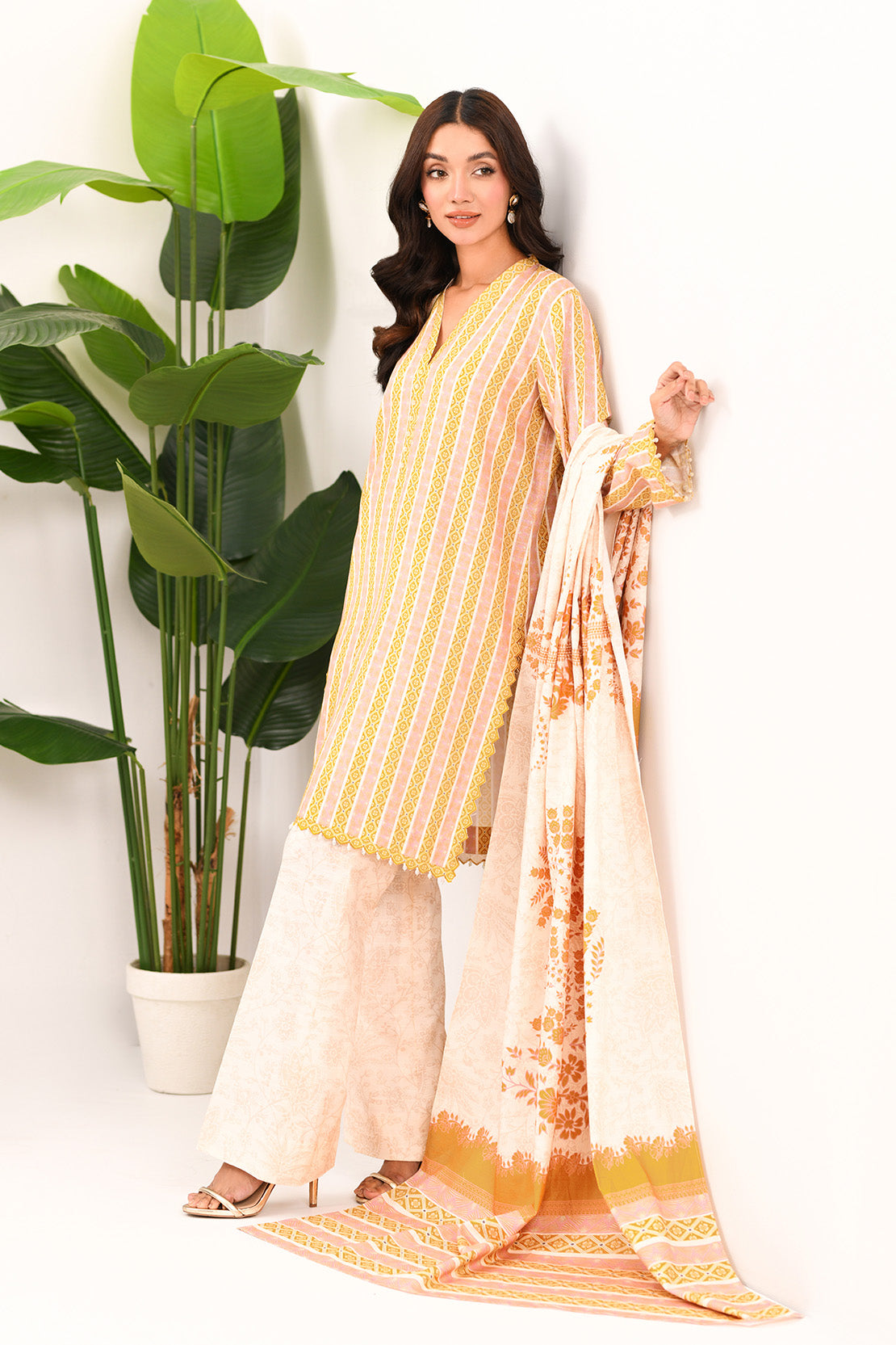 So Kamal | Winter Khaddar | KHADDAR SUIT SK14 by So Kamal - Designer Dress - Type: Ladies Clothes - Available at Libayah - 100% Original