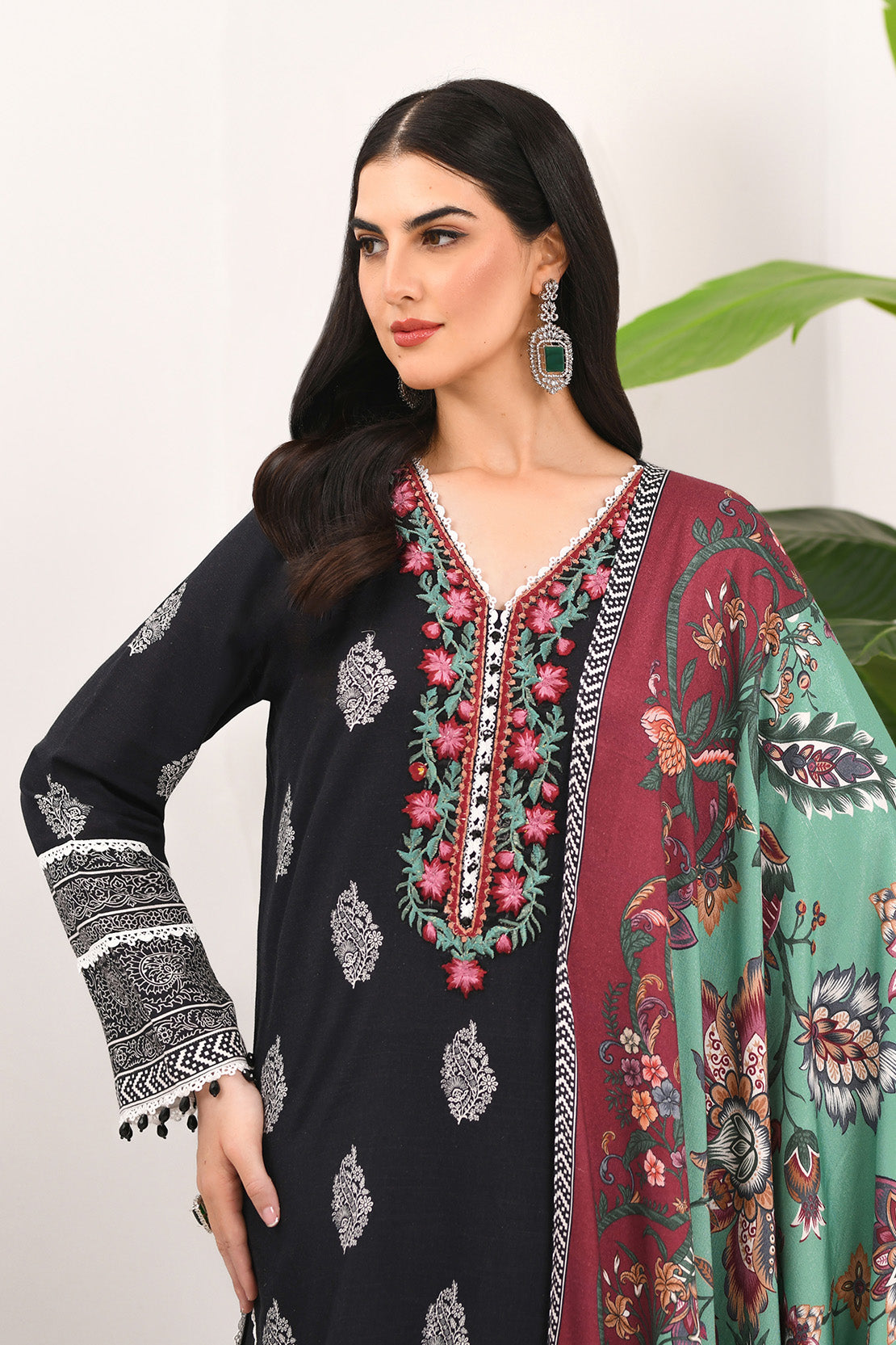 So Kamal | Winter Khaddar | KHADDAR SUIT SK15 by So Kamal - Designer Dress - Type: Ladies Clothes - Available at Libayah - 100% Original
