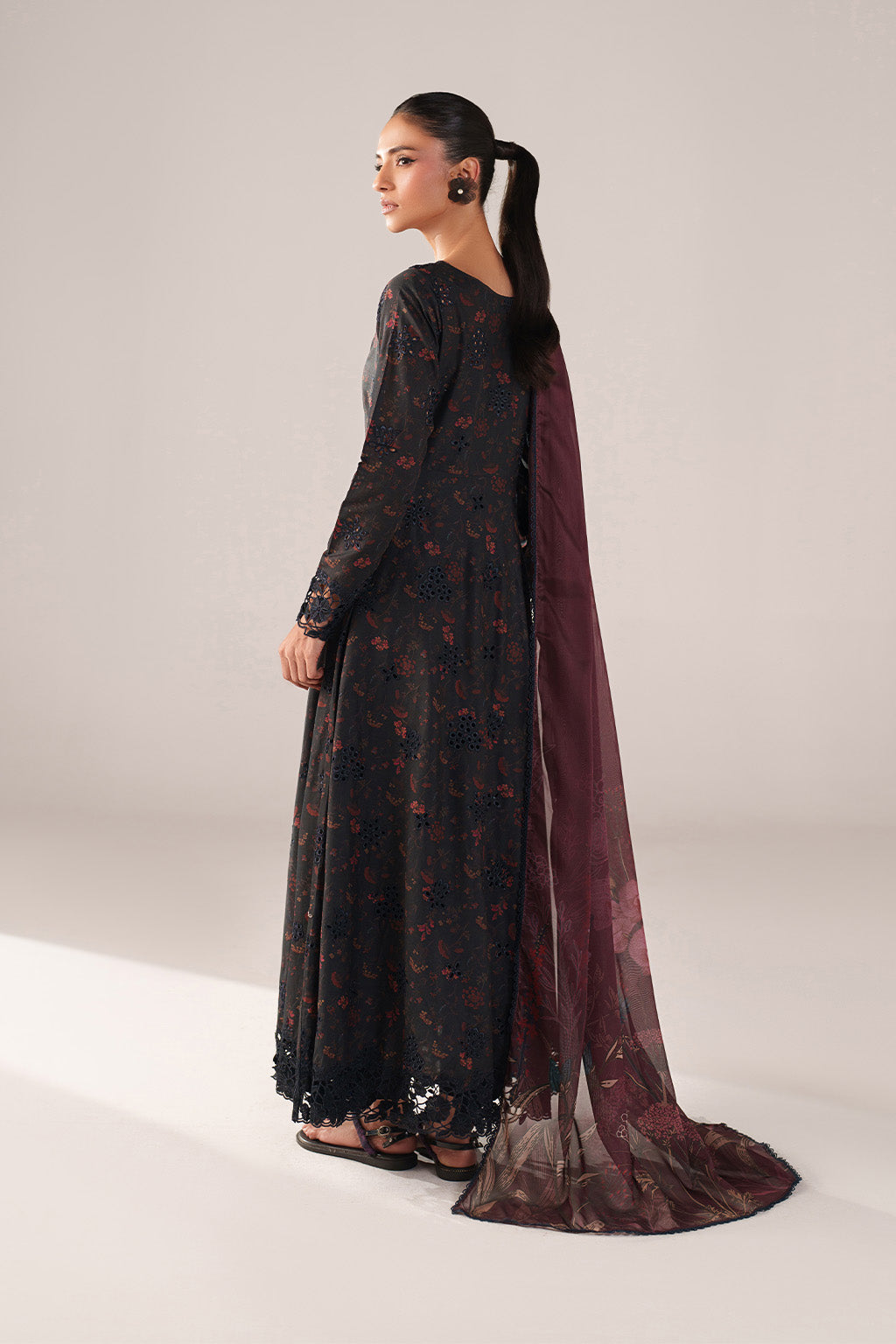 Iznik | Spring/Summer Lawn 26 | SS-09 - Designer Dress - Type : Ladies Clothes - Available at Libayah - 100% Original