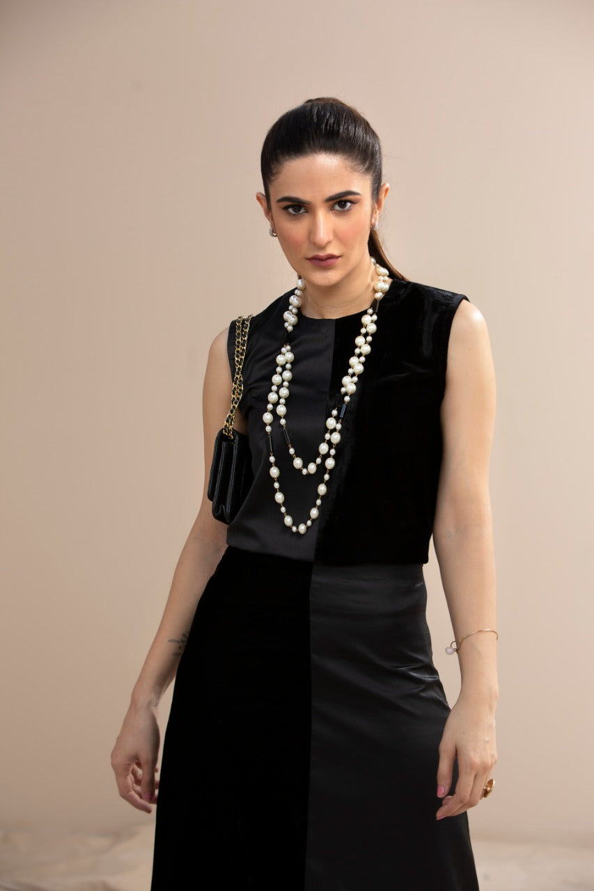 Hana | Mavi Velvets | VLT001 by Hana - Designer Dress - Type: Ladies Clothes - Available at Libayah - 100% Original