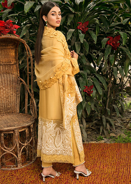 Saira Shakira | Luxury Pret | Everlasting Daisy by Saira Rizwan - Designer Dress  - Type : Ladies Clothes - Available at Libayah - 100% Original 