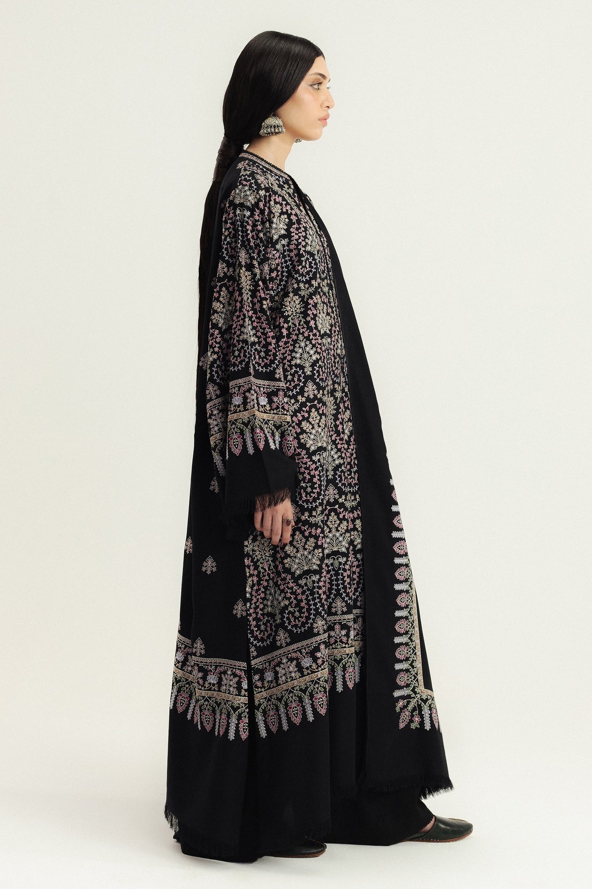 Shahgul – authentic Pakistani dress from the Zara Shahjahan Winter 25 collection for women in the UK.