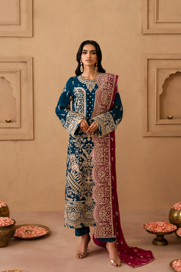 KAVYA – authentic Pakistani formal dress from the Emaan Adeel Sheherzadi Formals 25 collection for women in the UK.