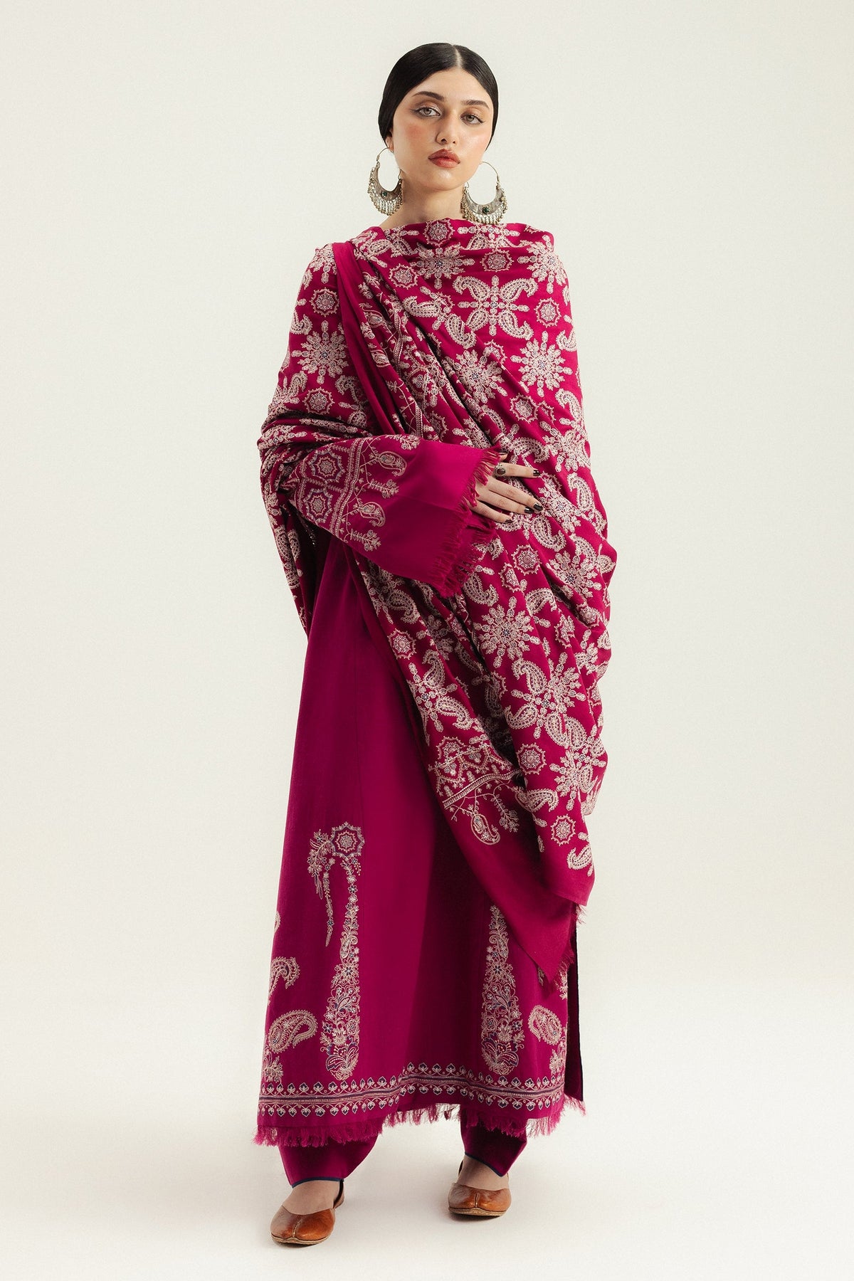 Gulmeer – authentic Pakistani dress from the Zara Shahjahan Winter 25 collection for women in the UK.