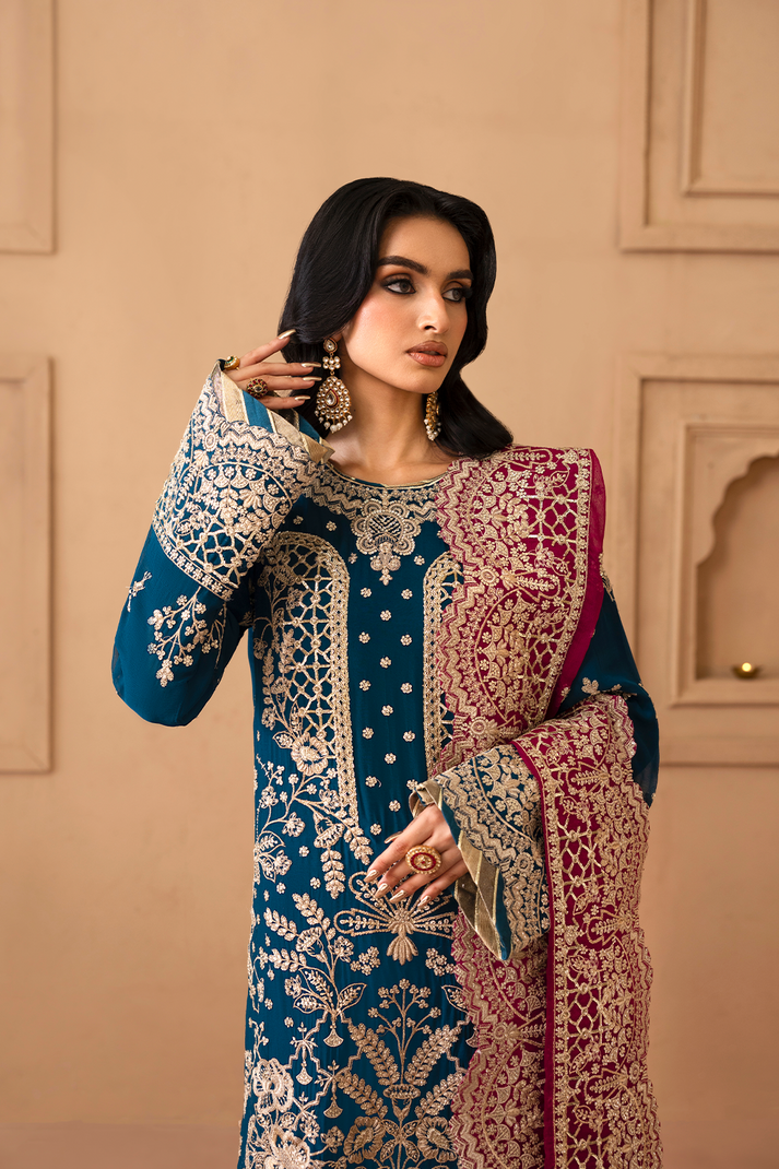 KAVYA – authentic Pakistani formal dress from the Emaan Adeel Sheherzadi Formals 25 collection for women in the UK.