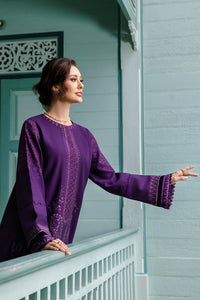 Naqshi | Nuri Khaddar Velvet Marina | Ishana by Naqshi - Designer Dress  - Type : Ladies Clothes - Available at Libayah - 100% Original 