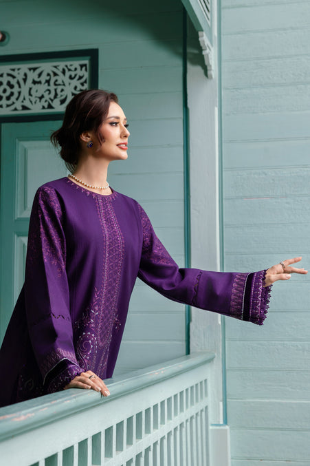 Naqshi | Nuri Khaddar Velvet Marina | Ishana by Naqshi - Designer Dress  - Type : Ladies Clothes - Available at Libayah - 100% Original 