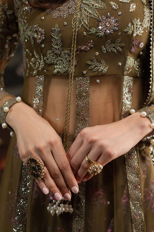 NEL-68 – authentic Pakistani formal dress from the Nureh Elanora Formals 25 collection for women in the UK.