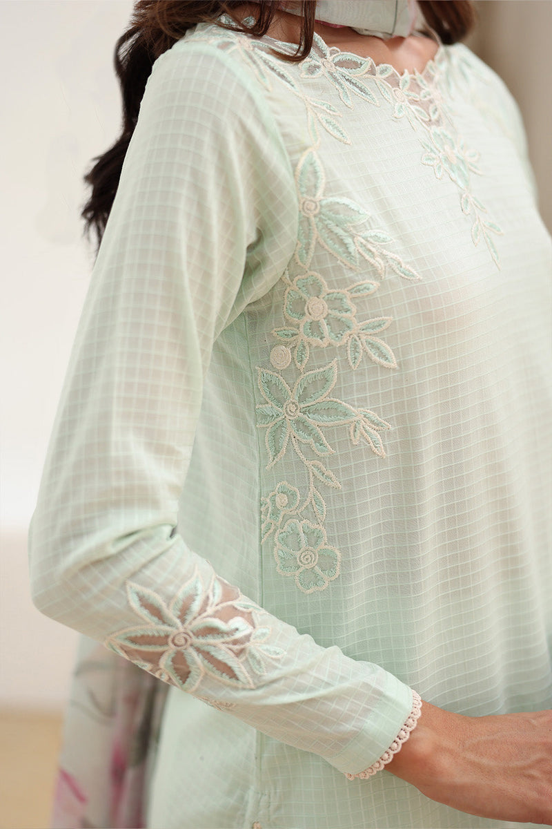 Iznik | lawn 26 | UE-521 by Iznik - Designer Dress  - Type : Ladies Clothes - Available at Libayah - 100% Original 