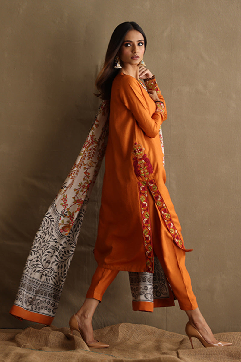Mina Hasan | Signature Pret | Aafrah - by Libayah - Registered Vendor of : Mina Hasan - 100% Original Designer Dress