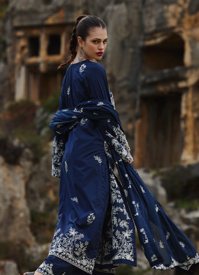 Image | Lawnkari 25 | Yara by Image - Designer Dress - Type: Ladies Clothes - Available at Libayah - 100% Original