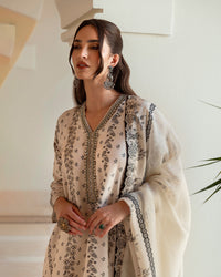 Faiza Saqlain | Zurina Luxury Pret | Mireya by Faiza Saqlain - Designer Dress  - Type : Wedding Dress - Available at Libayah - 100% Original 