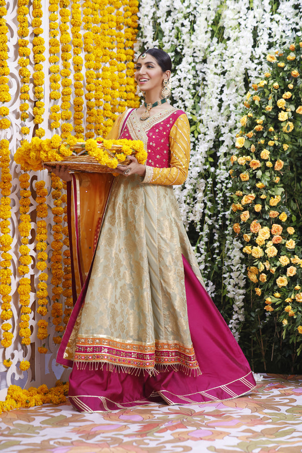 Wahajmbegum | Mehrunnisa Wedding Formals | CHATAPATI ANARKALI by Wahaj M.Khan - Designer Dress - Type: Ladies Clothes - Available at Libayah - 100% Original