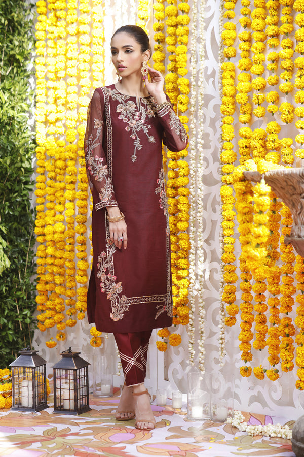 Wahajmbegum | Mehrunnisa Wedding Formals | MAROON BOX SHIRT OUTFIT by Wahaj M.Khan - Designer Dress - Type: Ladies Clothes - Available at Libayah - 100% Original