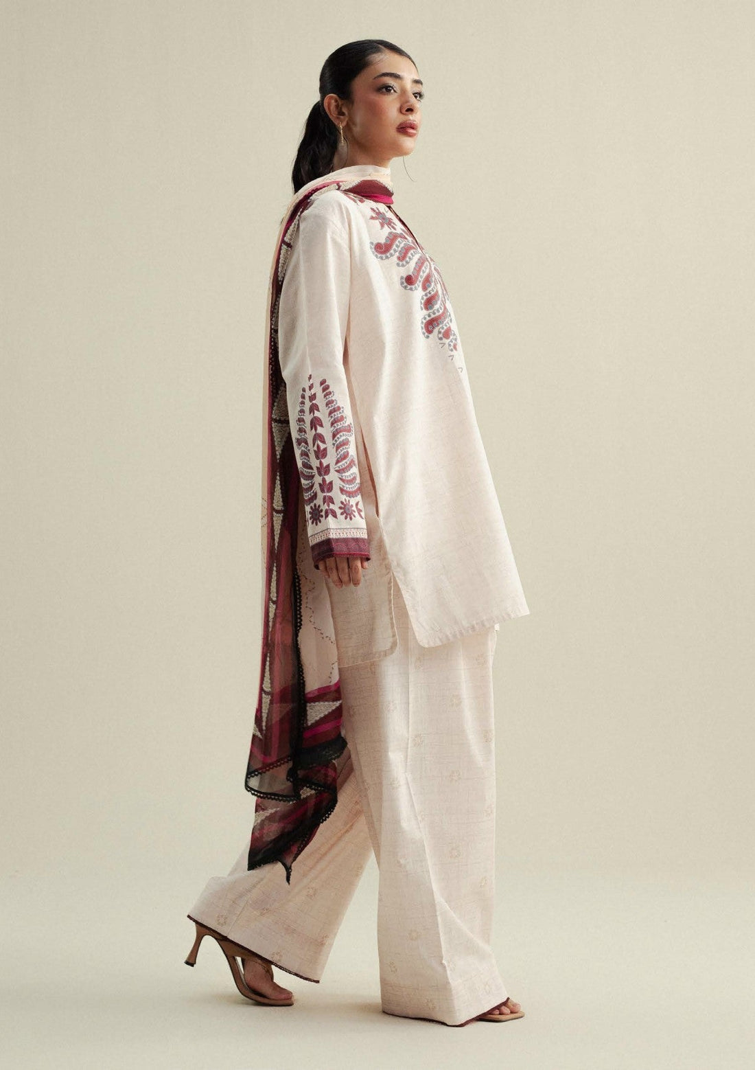 Zara Shahjahan | Coco Prints 25 | Lilt-7B by Zara Shahjahan - Designer Dress  - Type : Ladies Clothes - Available at Libayah - 100% Original 