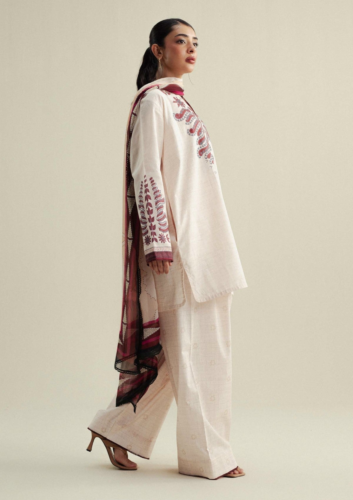 Zara Shahjahan | Coco Prints 25 | Lilt-7B by Zara Shahjahan - Designer Dress  - Type : Ladies Clothes - Available at Libayah - 100% Original 