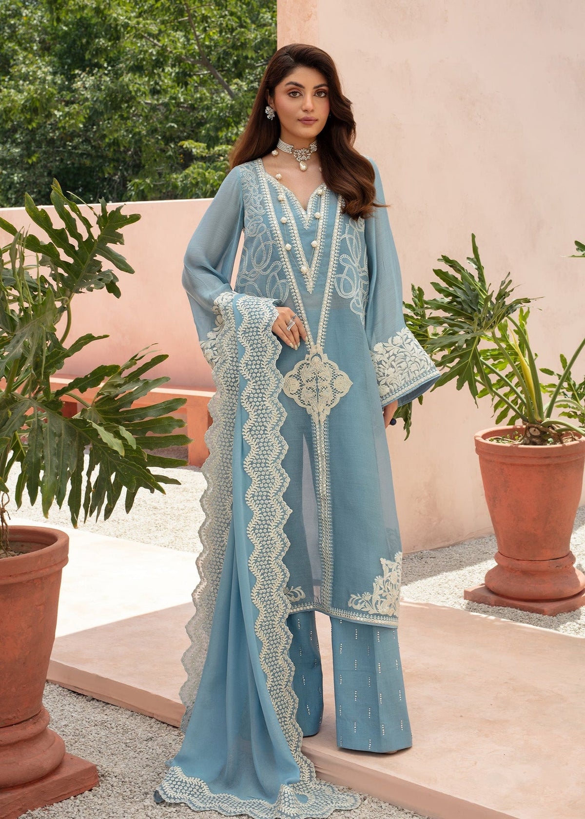 Saira Shakira | Aurelia Pret 24 | Aquila