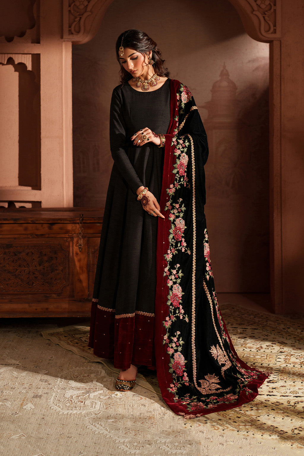 Iznik | Velvet 25 | IV-59 Embroidered Velvet by Iznik - Designer Dress - Type : Ladies Clothes - Available at Libayah - 100% Original 