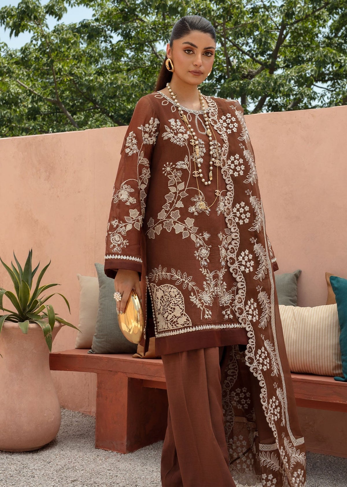 Saira Shakira | Aurelia Pret 24 | Seraphina