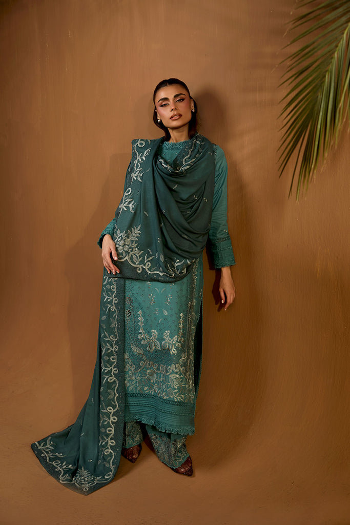 Sobia Nazir | Winter Shawl 25 | Design 5A by Sobia Nazir - Designer Dress - Type : Ladies Clothes - Available at Libayah - 100% Original 