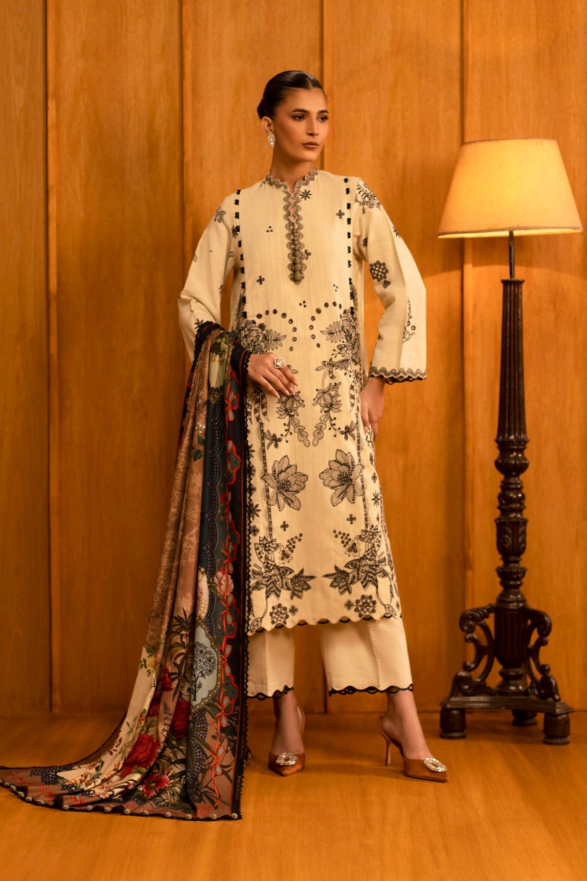 Sana Safinaz | Muzlin Winter 25 | M253-005B by Sana Safinaz - Designer Dress - Type : Ladies Clothes - Available at Libayah - 100% Original 