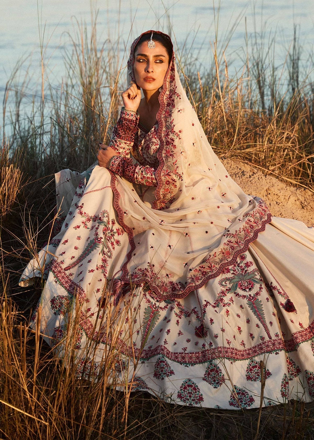 Hussain Rehar | Surkh Eid Pret'25 | Naqsh by Hussain Rehar - Designer Dress  - Type : ladies Clothes - Available at Libayah - 100% Original 