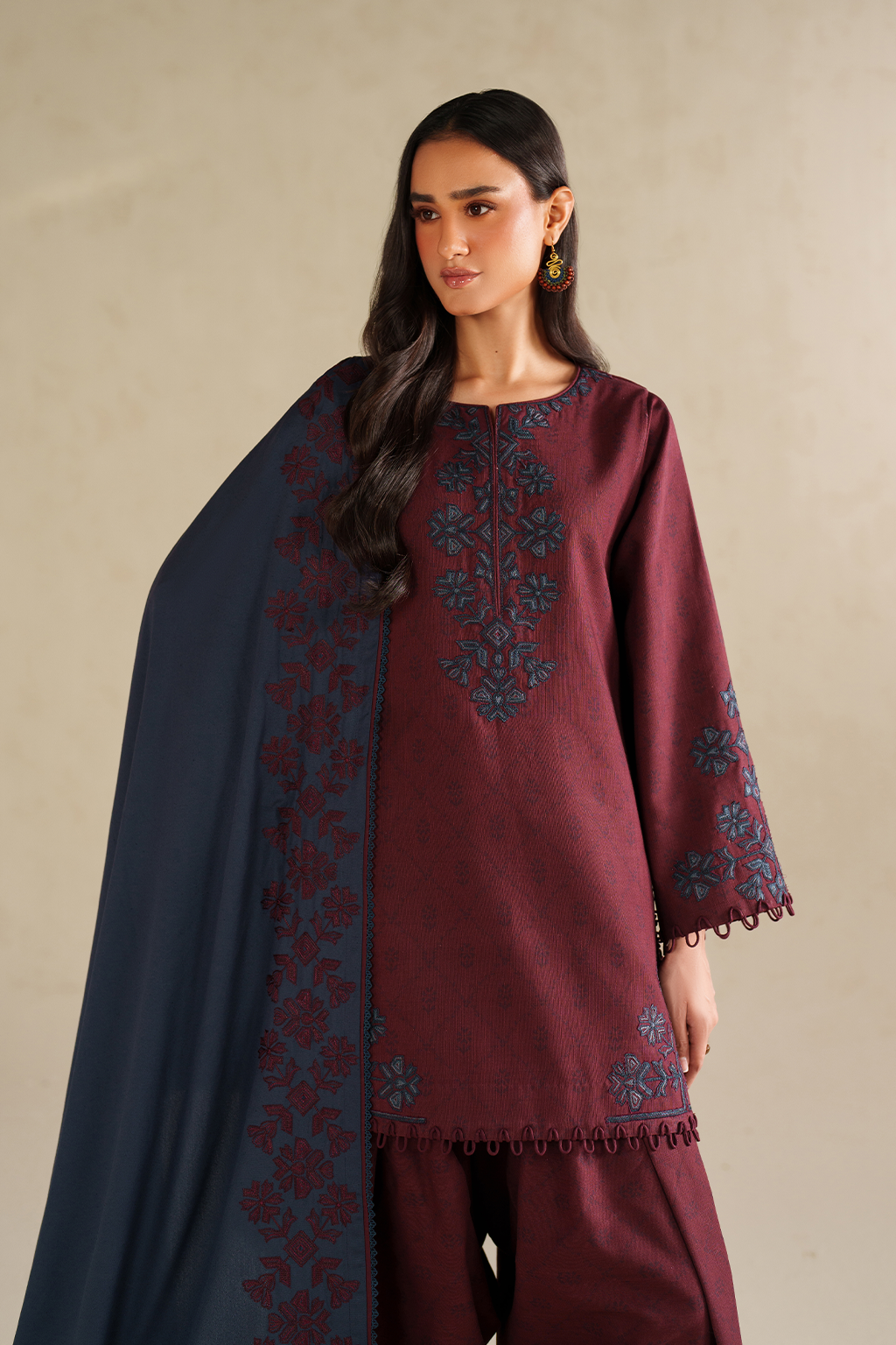Iznik | Winter Chapter 25 | UE-592 Printed Khaddar by Iznik - Designer Dress - Type : Ladies Clothes - Available at Libayah - 100% Original 