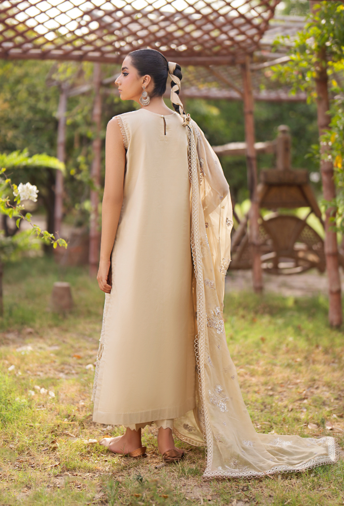 Humdum | Selin Lawn 25 |Selin - D08 by Humdum - Designer Dress - Type: Ladies Clothes - Available at Libayah - 100% Original