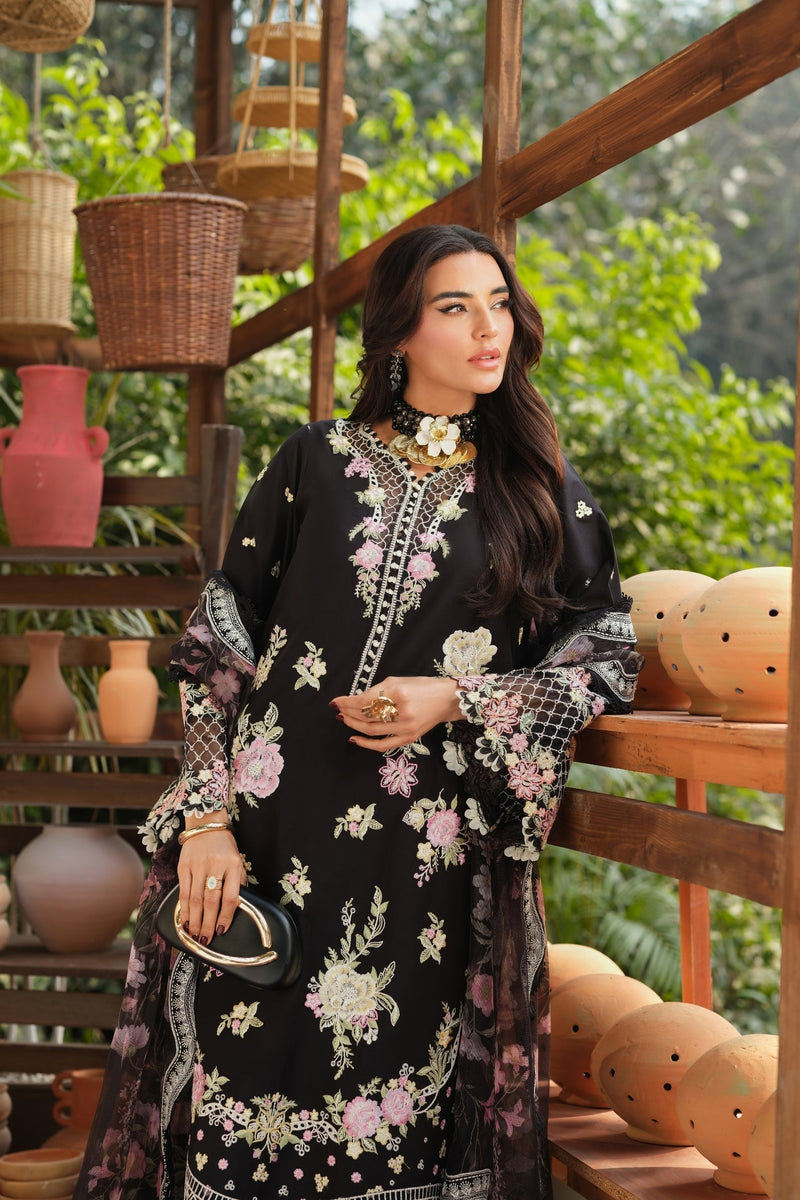 Maryam Hussain | Luxury Lawn 26 | Noir - Designer Dress - Type : Ladies Clothes - Available at Libayah - 100% Original