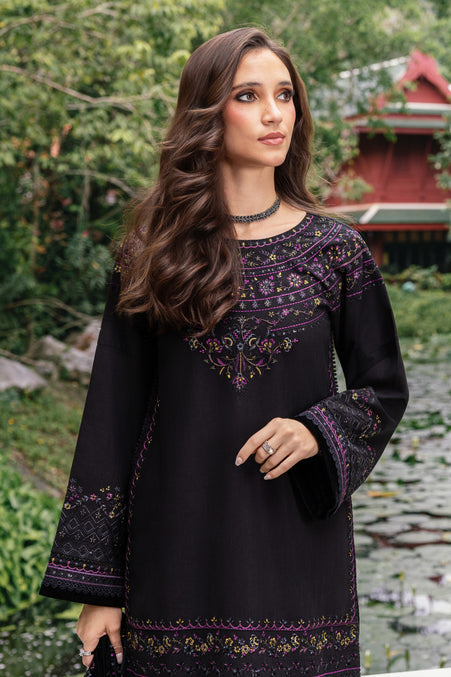 Naqshi | Nuri Khaddar Velvet Marina | Nisma by Naqshi - Designer Dress  - Type : Ladies Clothes - Available at Libayah - 100% Original 