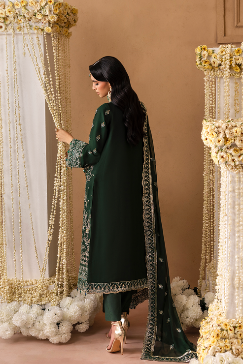VANIA – authentic Pakistani formal dress from the Emaan Adeel Sheherzadi Formals 25 collection for women in the UK.