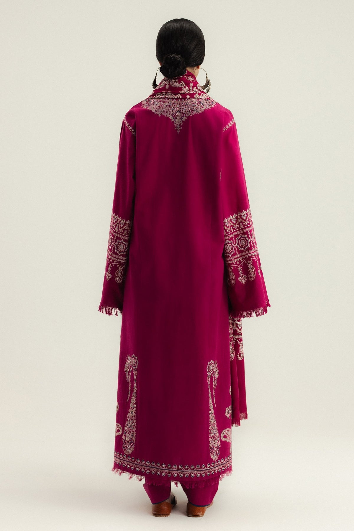 Gulmeer – authentic Pakistani dress from the Zara Shahjahan Winter 25 collection for women in the UK.