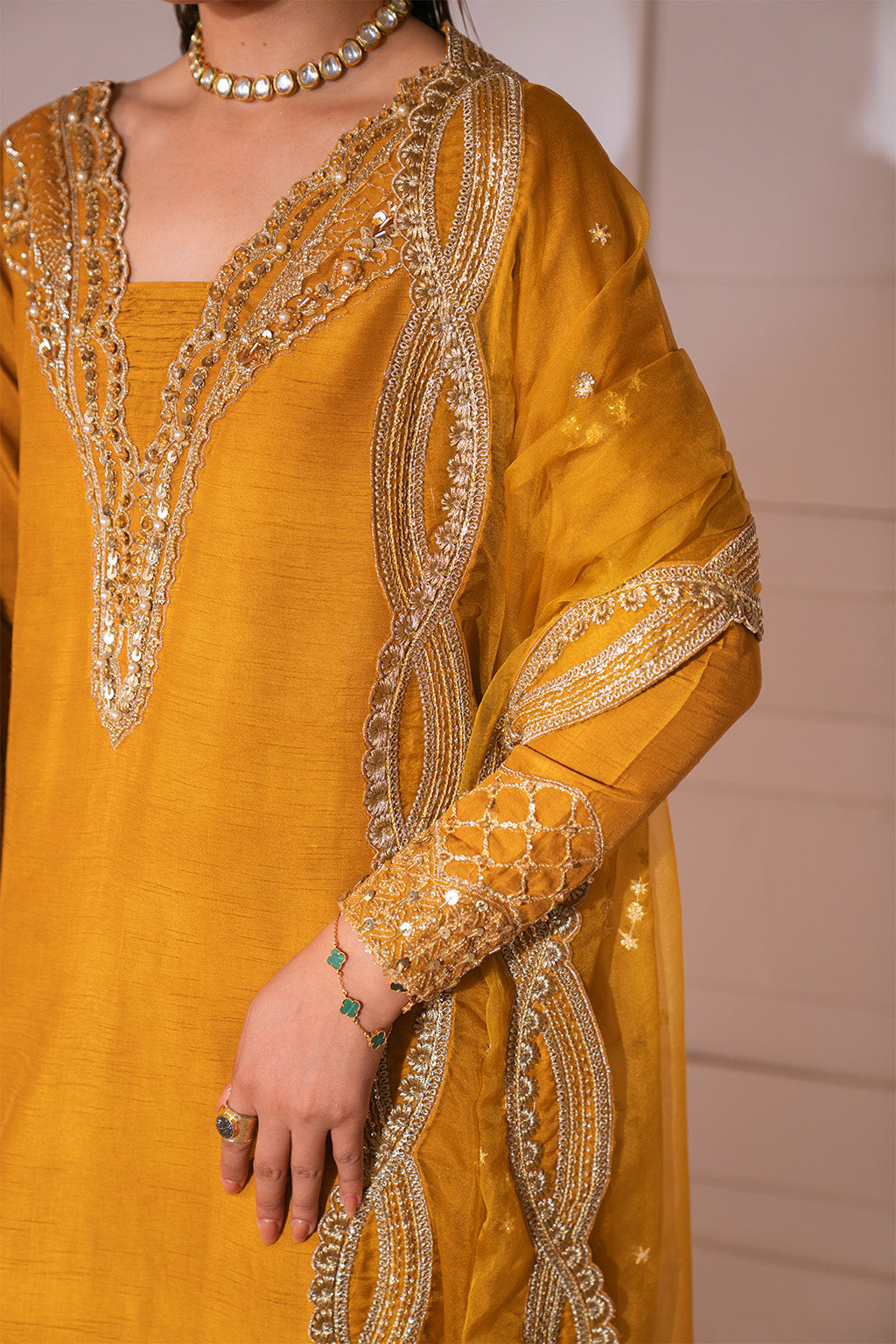 Neeshay | Luxe Pret | Solare