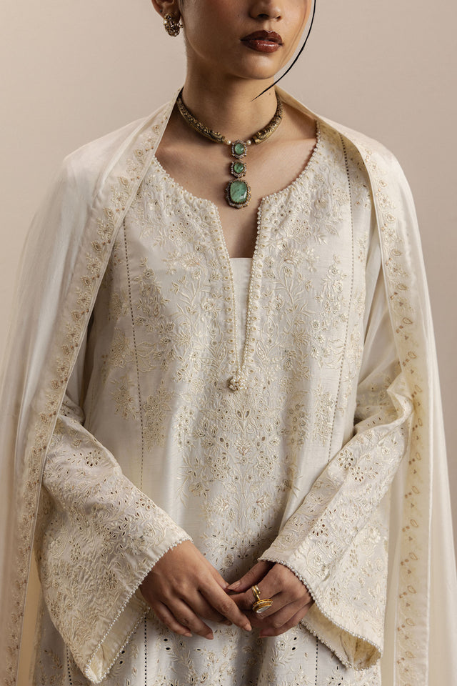 Zara Shahjahan | Festive 26 | Aabroo by Zara Shahjahan - Designer Dress  - Type : Ladies Clothes - Available at Libayah - 100% Original 