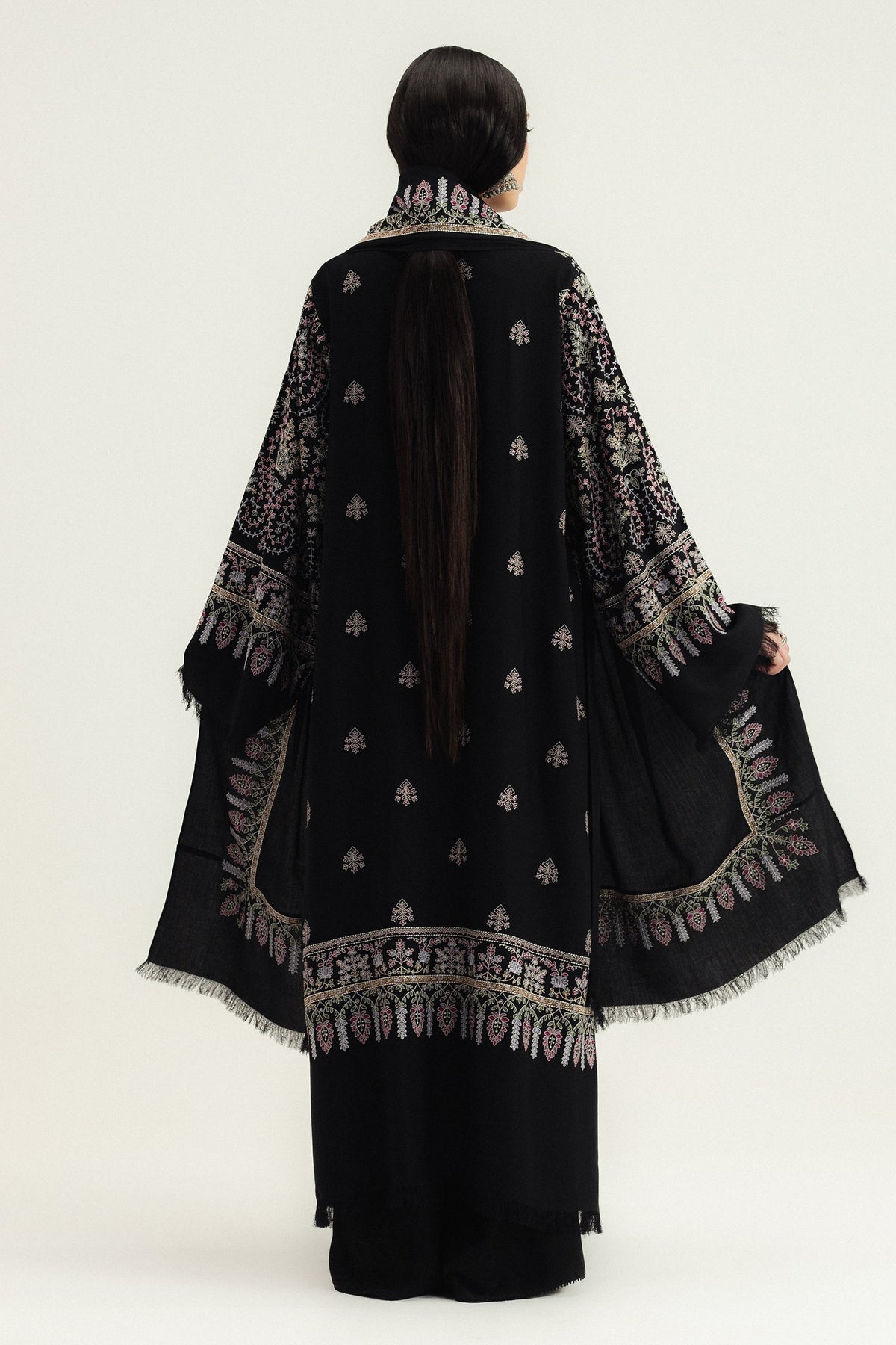 Shahgul – authentic Pakistani dress from the Zara Shahjahan Winter 25 collection for women in the UK.
