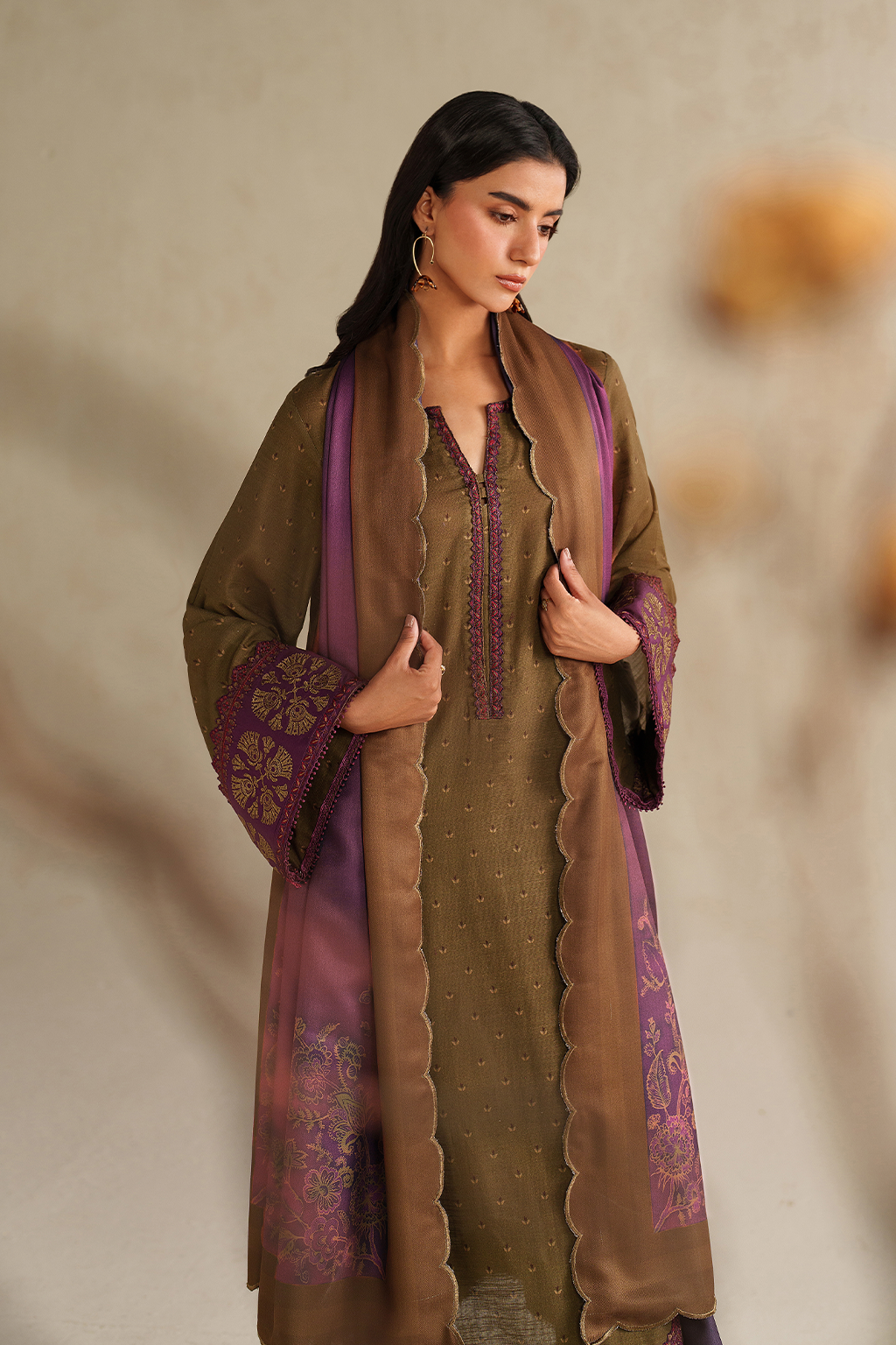 Iznik | Winter Chapter 25 | UE-573 Printed Khaddar by Iznik - Designer Dress - Type : Ladies Clothes - Available at Libayah - 100% Original 