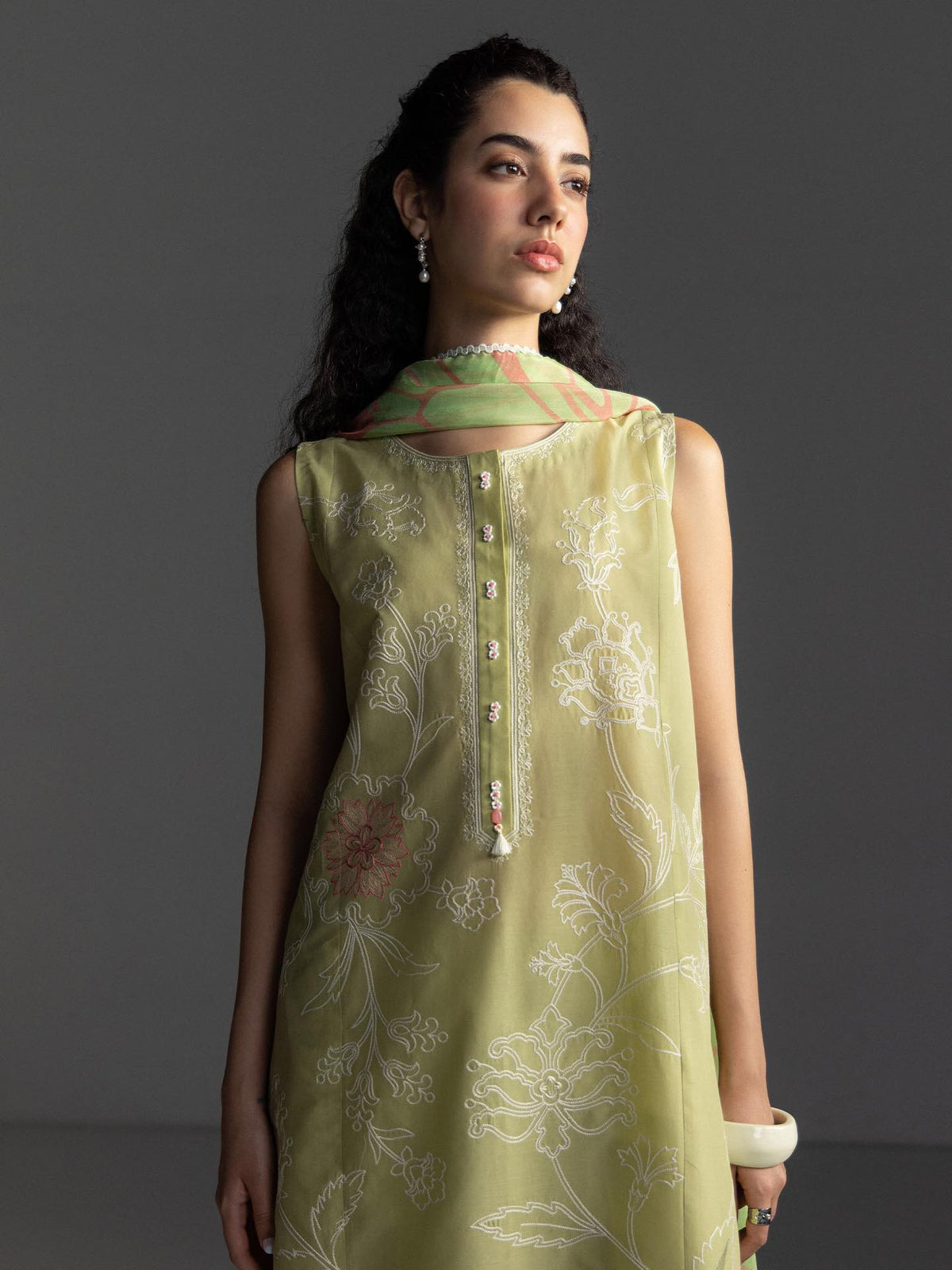 Zara Shahjahan | Coco Lawn 26 | Isla-4B - by Libayah - Registered Vendor of : Zara Shahjahan - 100% Original Designer Dress
