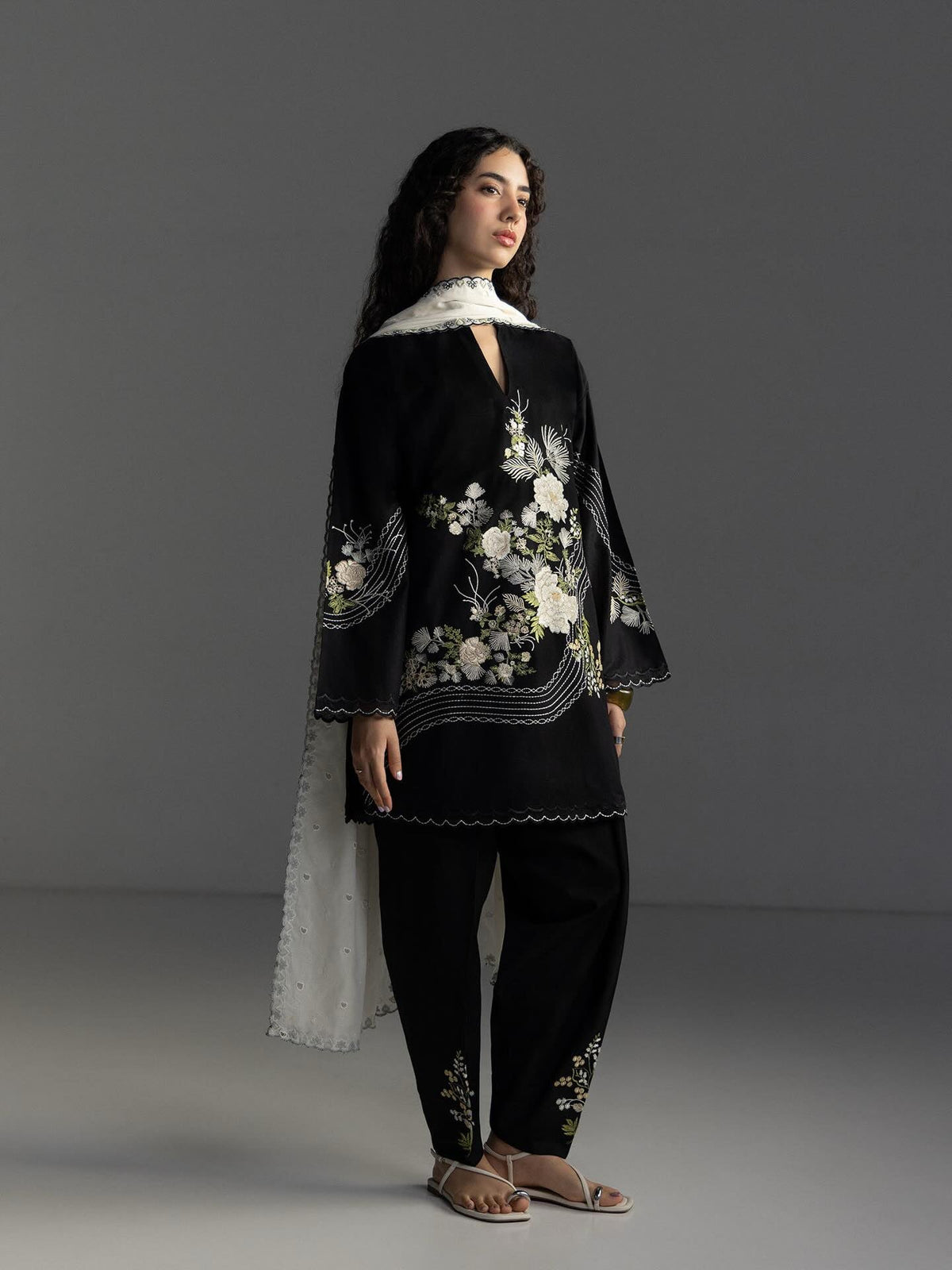 Zara Shahjahan | Coco Lawn 26 | Evia-9A by Zara Shahjahan - Designer Dress  - Type : Ladies Clothes - Available at Libayah - 100% Original 